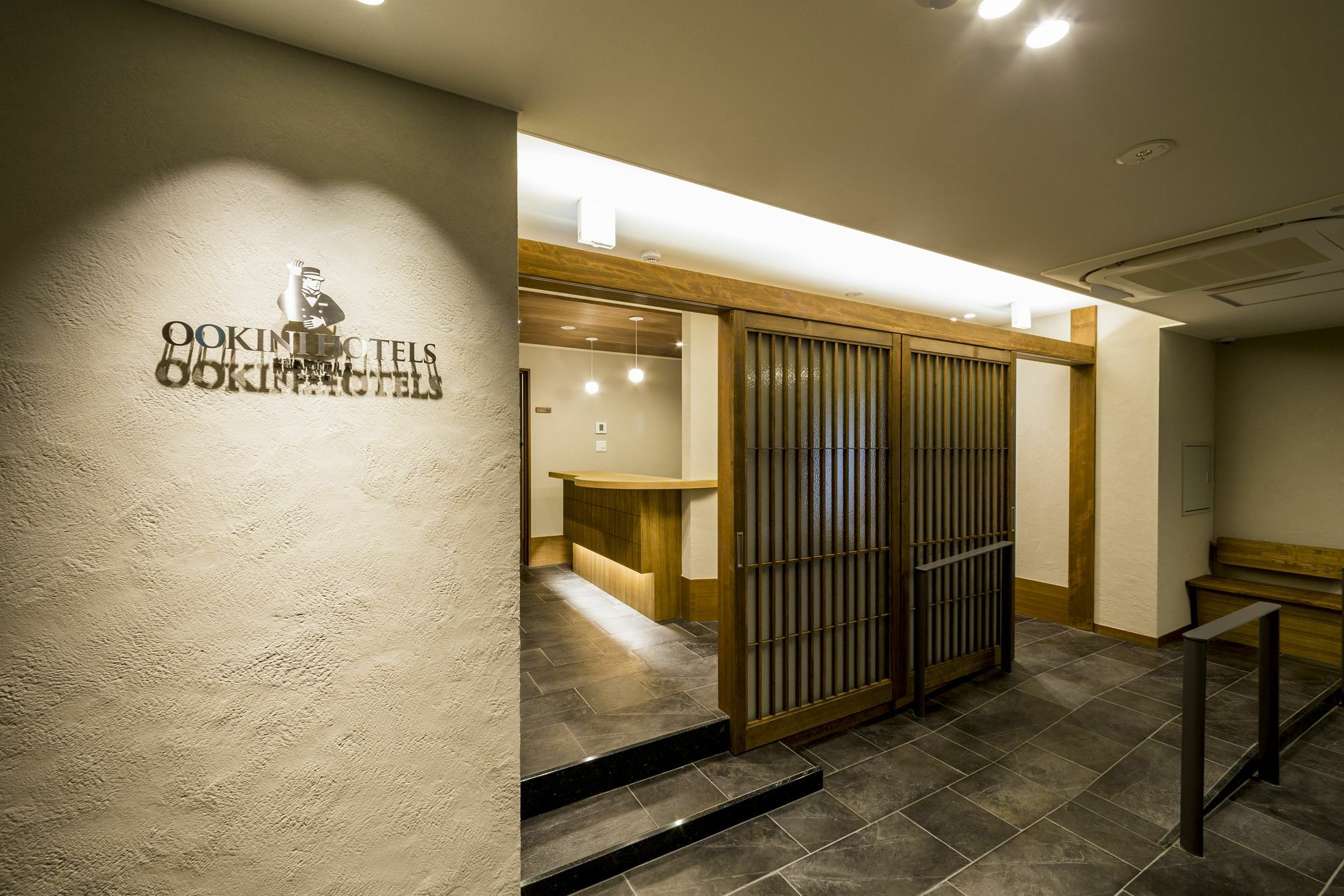 Ookini Hotels Yotsubashi Horie Apartment Осака Екстер'єр фото